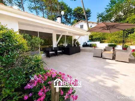 maison 5 pièces 136 m²