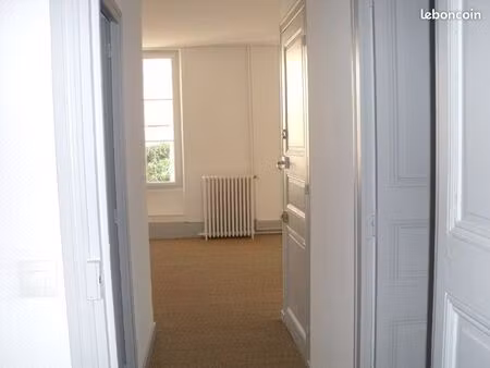 2 plein centre-ville