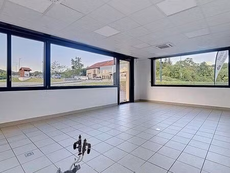 local commercial 58m2