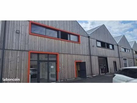 local d'activité 360m² à st herblain