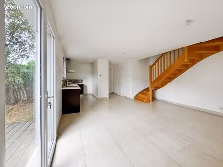 maison 3 pièces 71 m²