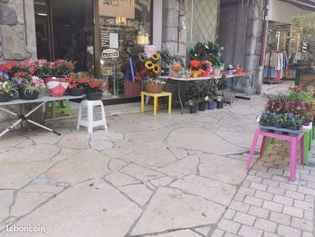 local commercial