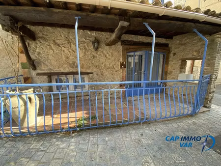 location meublée appartement 2 pièces 31.26 m² à le beausset (83330)  600 €