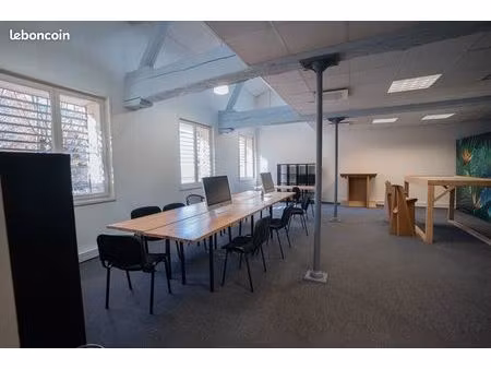 bordeaux chartrons plateau loft bureaux 65 m2 (112 m2 d'usage) parking inclus tout compris