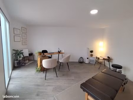 á louer : bureau professionnel idéalement placé