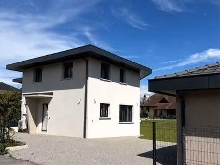 location maison mitoyenne