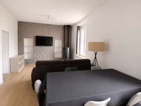 location maison de ville