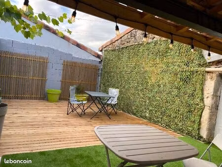 location maison de ville t4 à yvrac