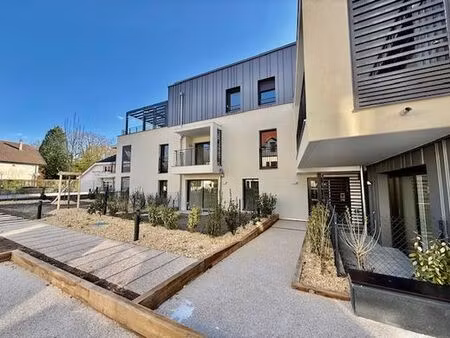 appartement de prestige de 121 m2 en vente ferney-voltaire  france
