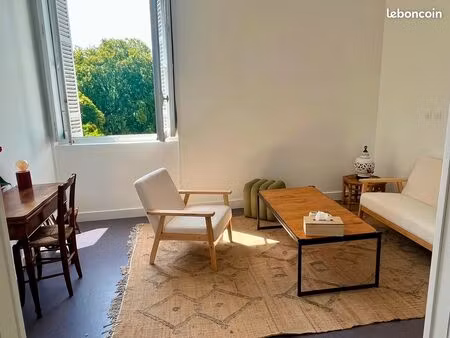 bureaux de consultation - santé mentale - dans un château à merignac arlac