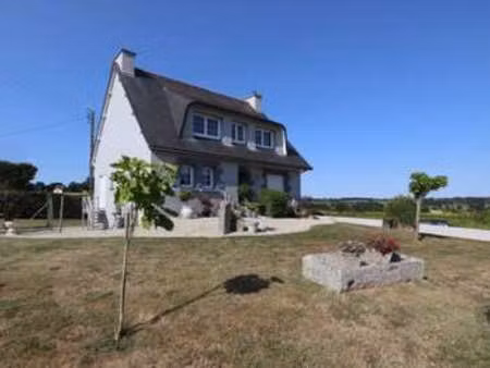 vente maison à maël-carhaix (22340) : à vendre / 125m² maël-carhaix