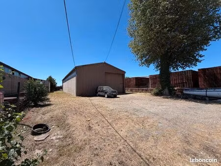 entrepôt/atelier/local d'activité 300m2