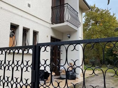 appartement t4 terrasse