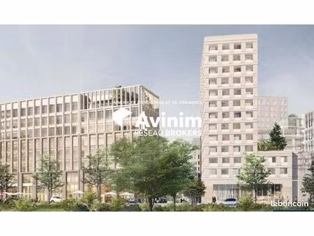local 464 m² bordeaux
