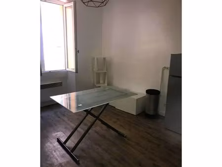 location duplex 2 pièces 33 m² à le beausset (83330)  575 €