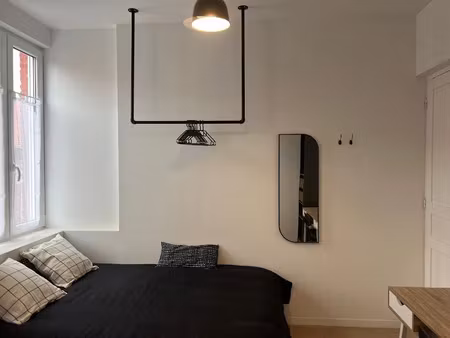 location meublée appartement 1 pièce 15 m² à roubaix (59100)  560 €