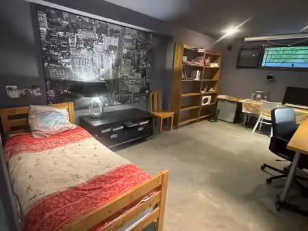 location meublée appartement 1 pièce 15 m² à rueil-malmaison (92500)  600 €