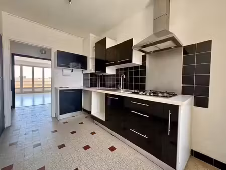 location appartement 3 pièces 60.01 m² à romans-sur-isere (26100)  675 €