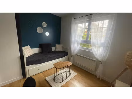 location meublée appartement 1 pièce 18 m² à crosne (91560)  650 €