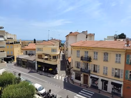 ref 10122- location vide beaulieu sur mer 3 pieces