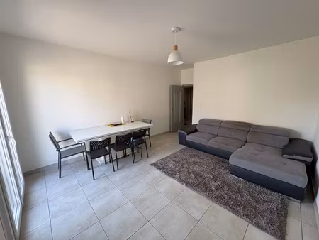 location annuelle vide - appartement t3 - elne