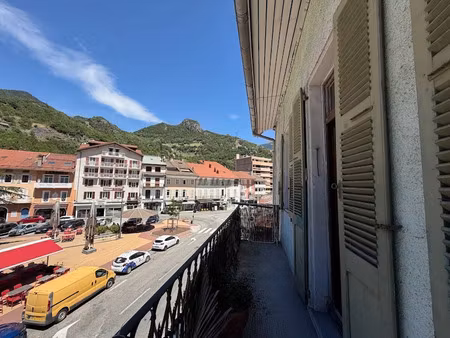 vente appartement 3 pièces 70 m² à moûtiers (73600)  117 000 €