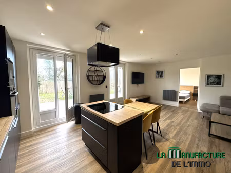 appartement t2 meuble avec cave et jardin et terrasse / sain