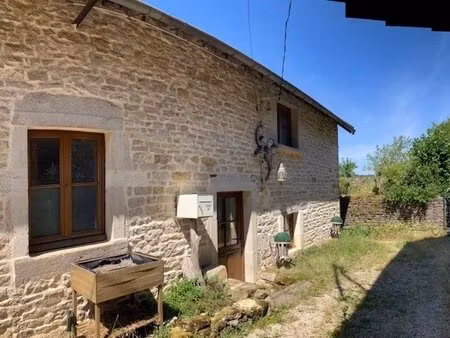 maison village sans jardin-2 chambres + bureau