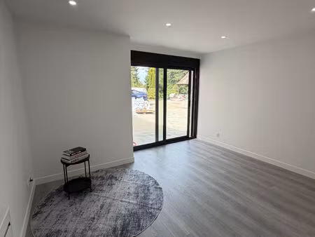 location appartement 2 pièces  34.25m²  chevry