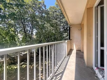 appartement 3 pièces - balcon - corbeil essonnes