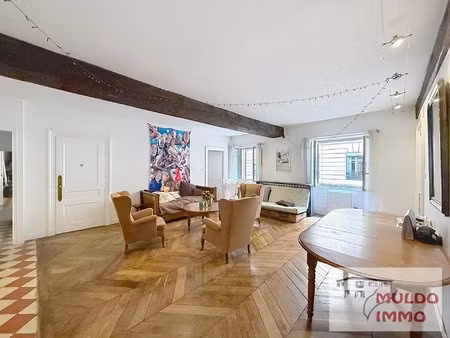 t4 de 108 m² au coeur d'ainay