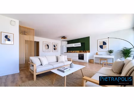 t4 de 83m² en parfait état au calme