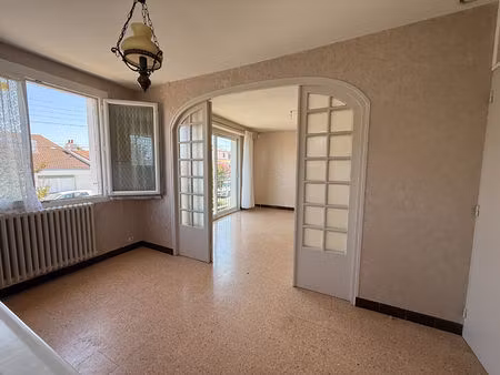 maison avec jardin et sous sol la roche sur yon