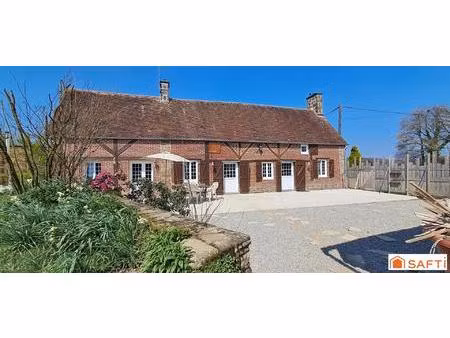 maison de campagne sur 1 5 ha et plan d'eau