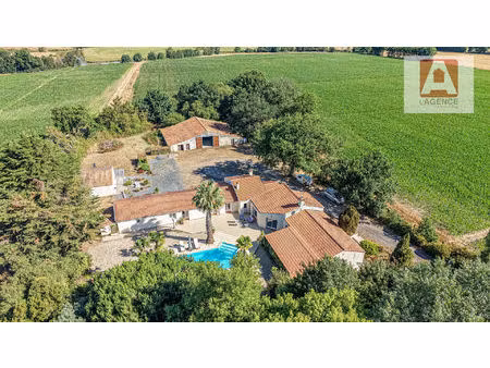 maison saint maixent sur vie
