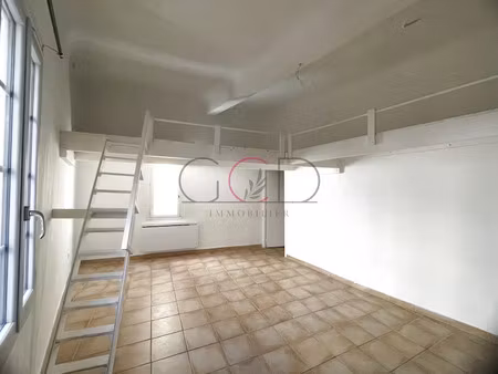 location appartement 2 pièces 34.1 m² à aix-en-provence (13090)  730 €