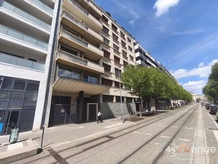 t5 secteur centre ville avec balcon