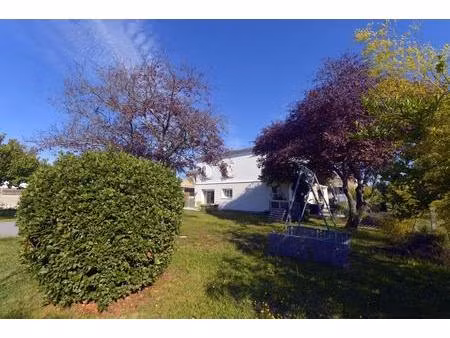 maison - 195m ²