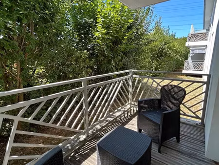 location meublée appartement 2 pièces 37.83 m² à bouliac (33270)  800 €