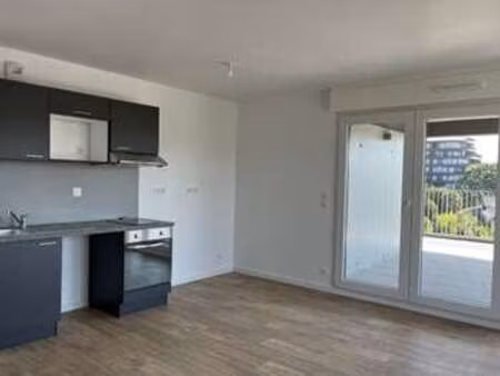 location appartement 3 pièces à cesson-sévigné (35510) : à louer 3 pièces / 66m² cesson-sé