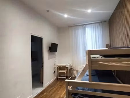 location appartement 1 pièce 22 m² à arcueil (94110)  900 €