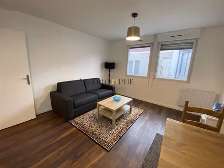 location meublée appartement 1 pièce 23.29 m² à bagnolet (93170)  890 €