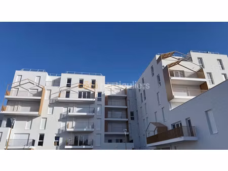 location appartement 4 pièces 87.4 m² à évry-courcouronnes (91000)  1 300 €