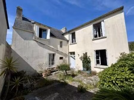 vente maison à douarnenez (29100) : à vendre / 93m² douarnenez