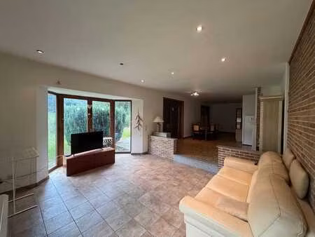 magnifique maison meublee 3 chambres avec grand jardin