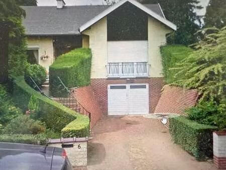 bungalow à waterloo  plateau de l'ange.