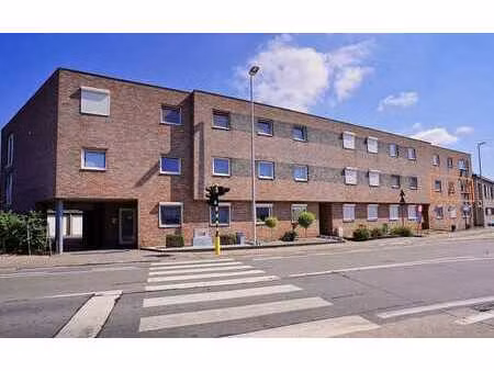 ruim en lichtrijk 3-slaapkamerappartement – ook ideale op...