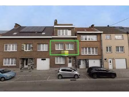 appartement d'une chambre avec cave