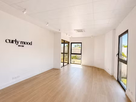 location locaux professionnels 0 pièces 100 m² à mauguio (34130)  1 250 €
