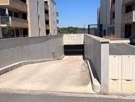 place de parking en enfilade 25m² bétheny